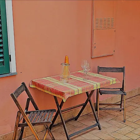 Casa Dei Gatti * Civezza